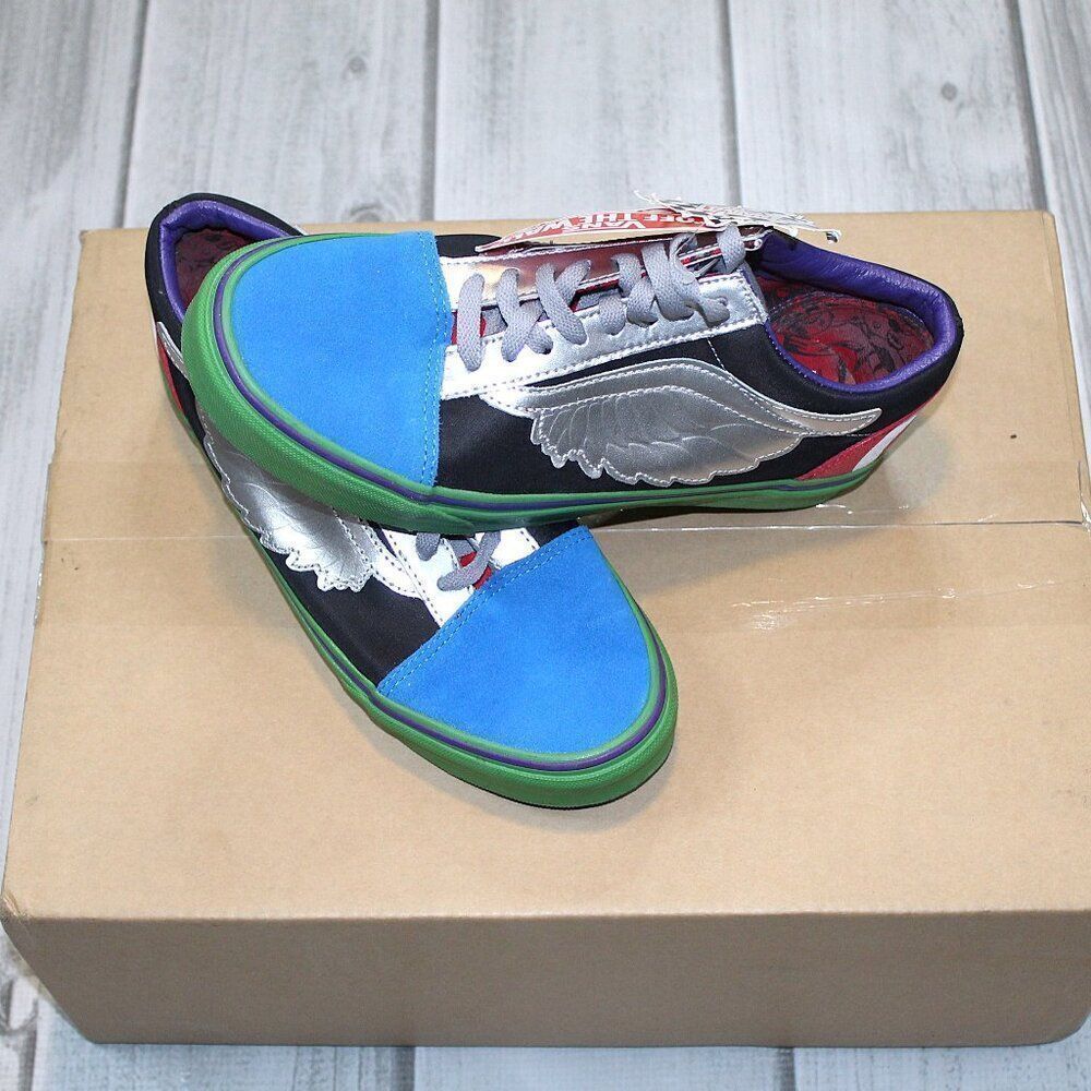 NEW Vans Womens Old Skool Marvel Avengers Wing Shield Skate Shoes Captain Americ